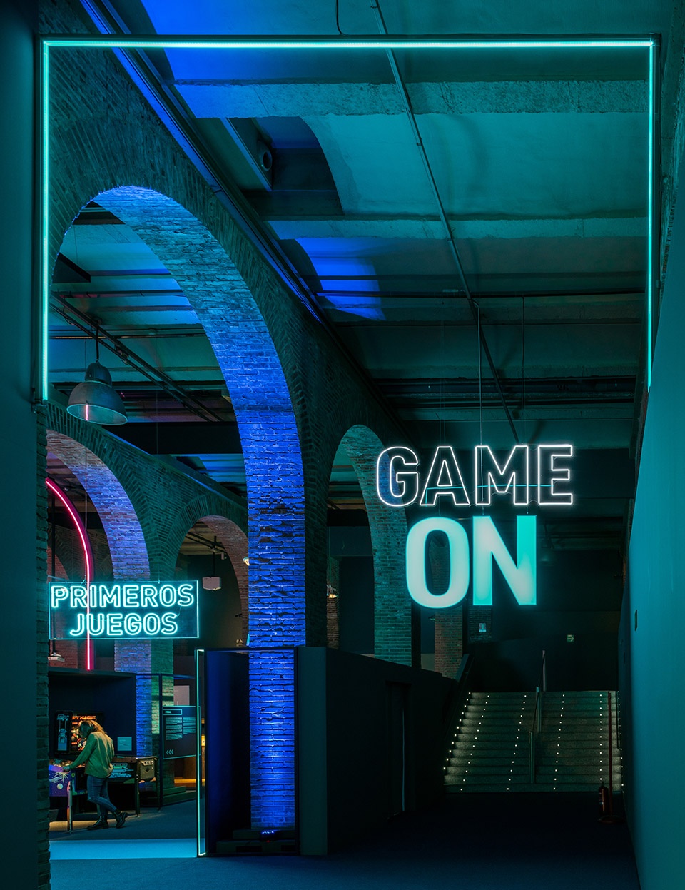 game on touring exhibition by smart and green design