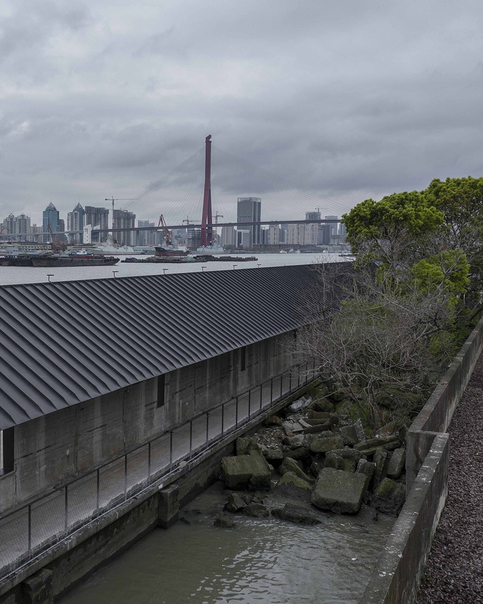 riverside passage yang pu riverfront urban space renovation china by atelier deshaus