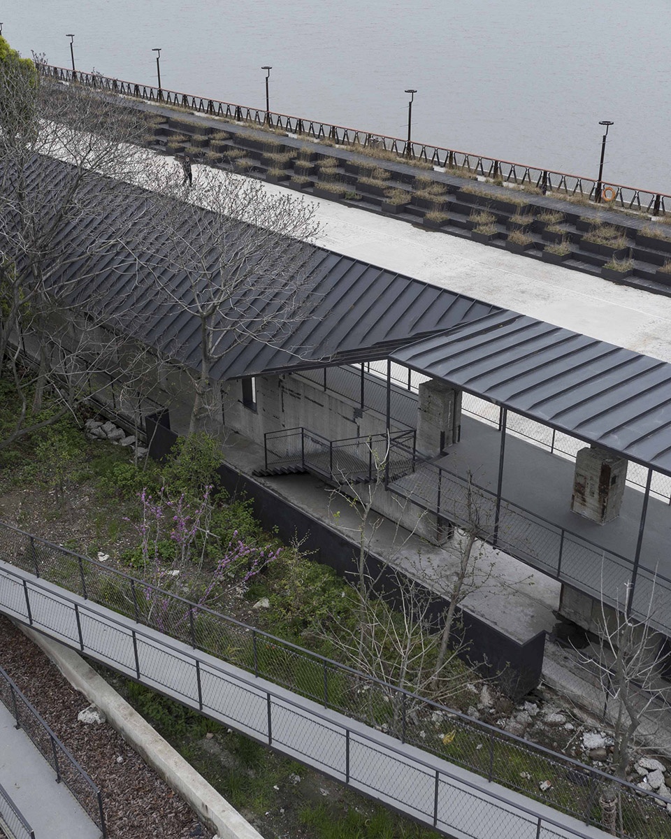 riverside passage yang pu riverfront urban space renovation china by atelier deshaus