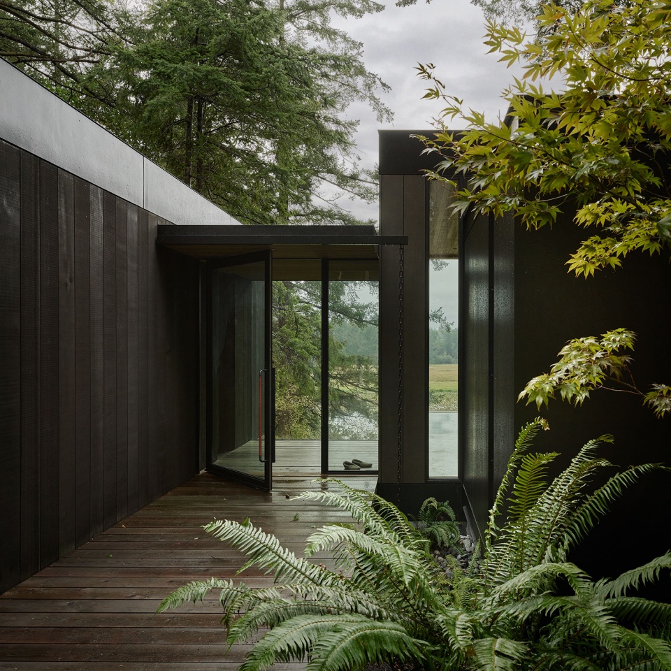 whidbey farm house by mwworks