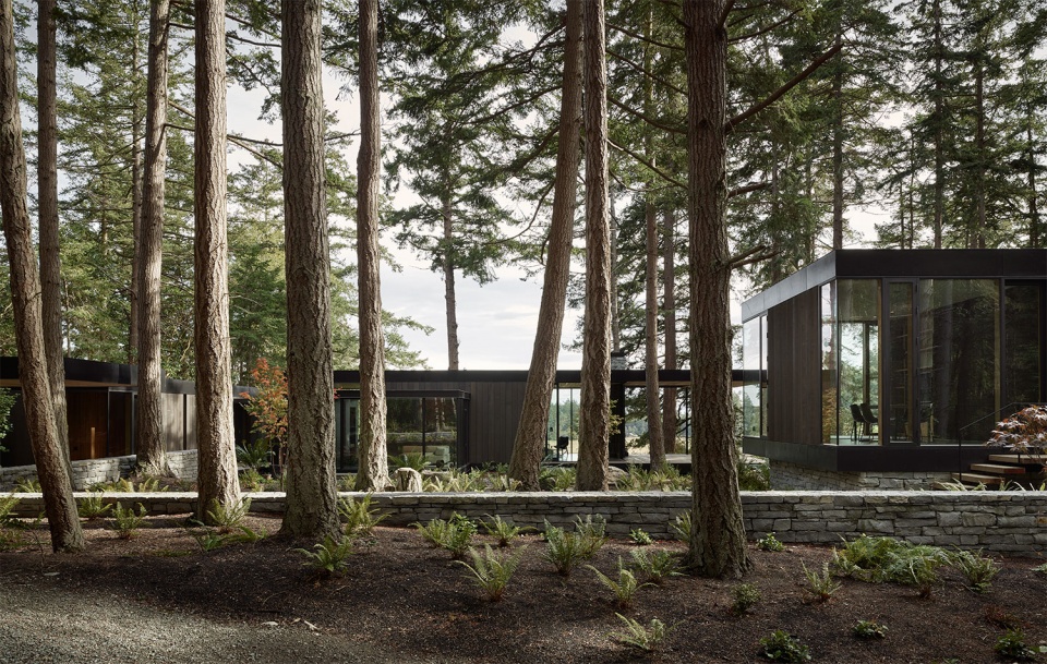 whidbey farm house by mwworks