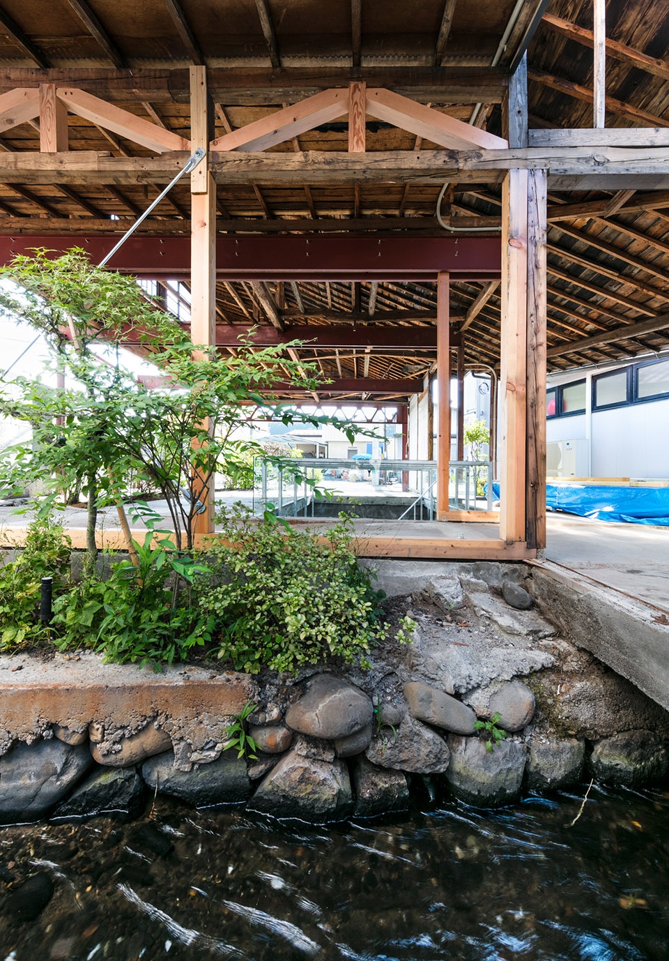 House with 6 annexes Kiyoaki Takeda Architects