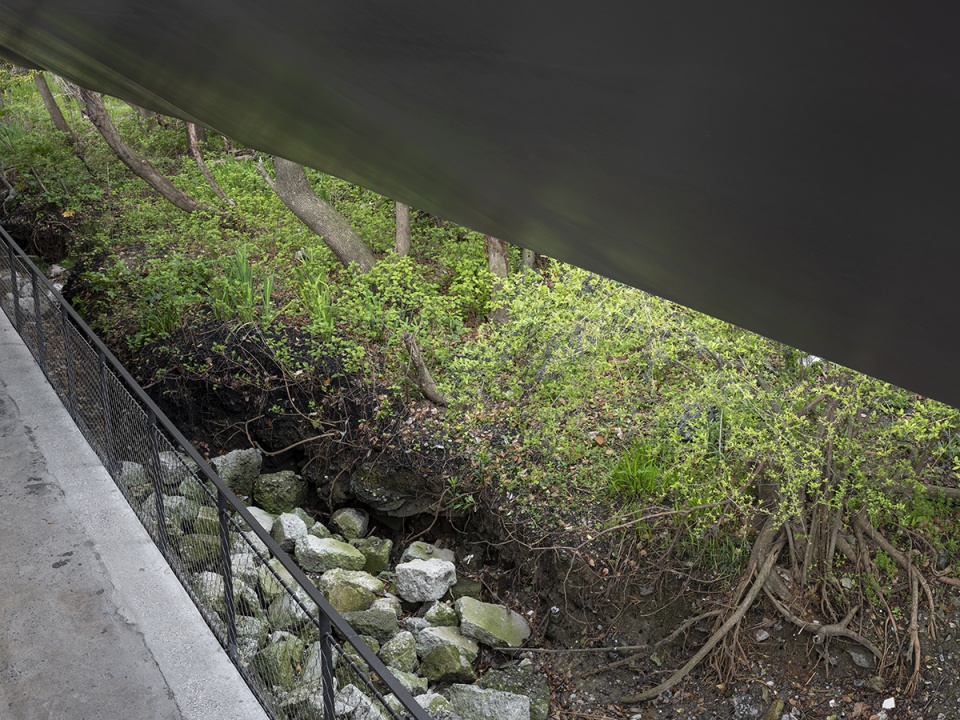 riverside passage yang pu riverfront urban space renovation china by atelier deshaus