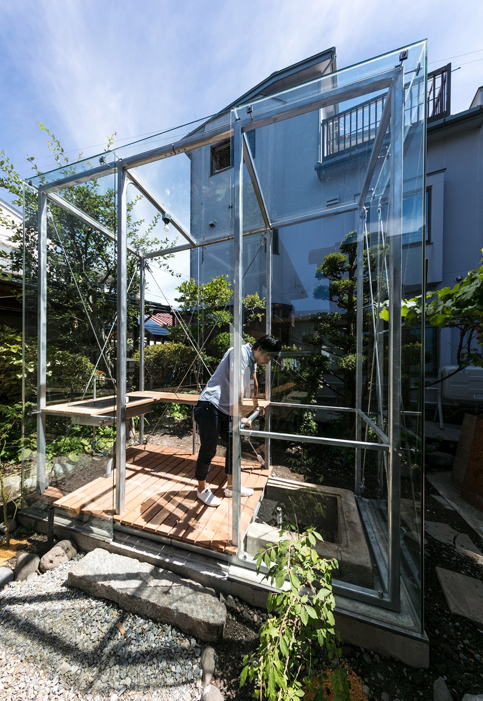 House with 6 annexes Kiyoaki Takeda Architects