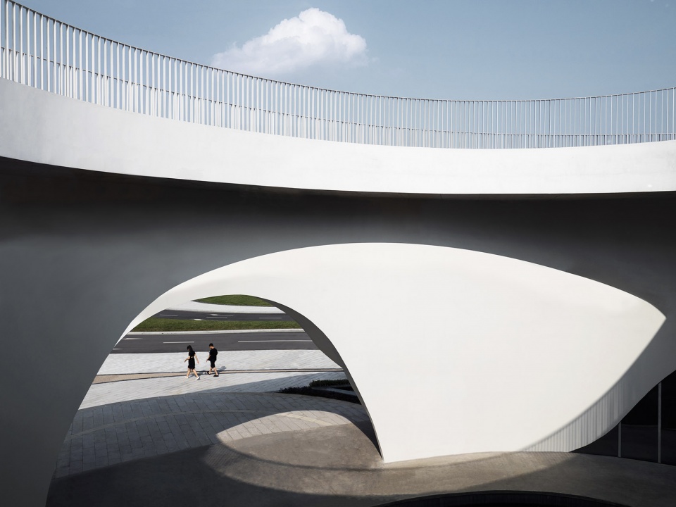 longquan well chengdu jingkai white building china by crox