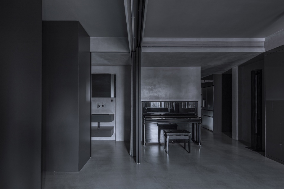 The Space of Switch Luo Xiuda