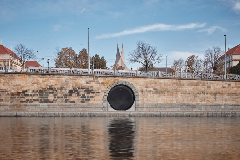 revitalization of prague riverfront area by petrjandabrainwork