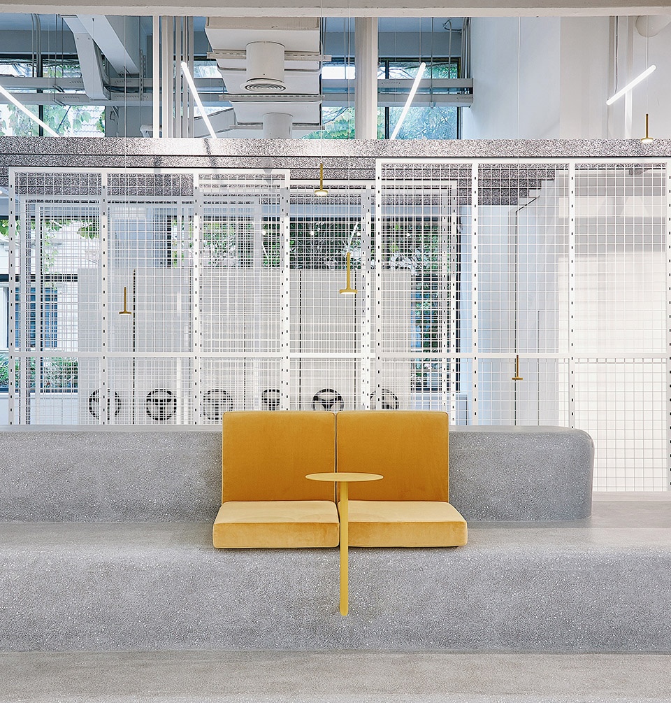 Esprit Shanghai Office by SKYnoa