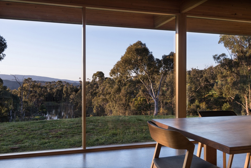 Buxton Rise House Melbourne by Format Architects