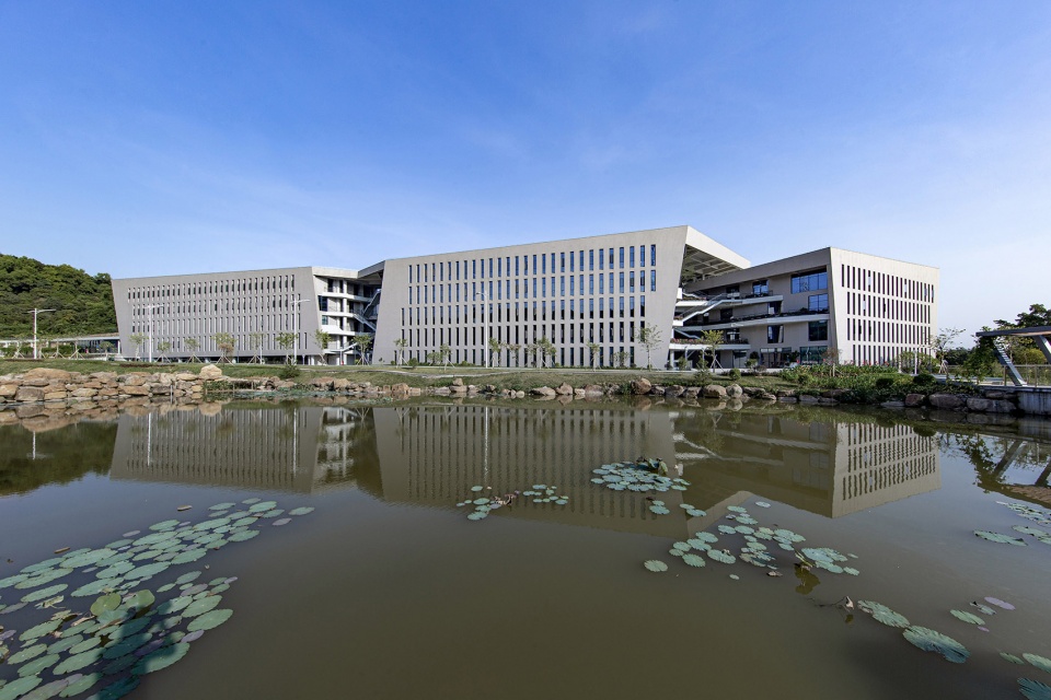 NetEase Guangzhou Headquarters Atelier Y