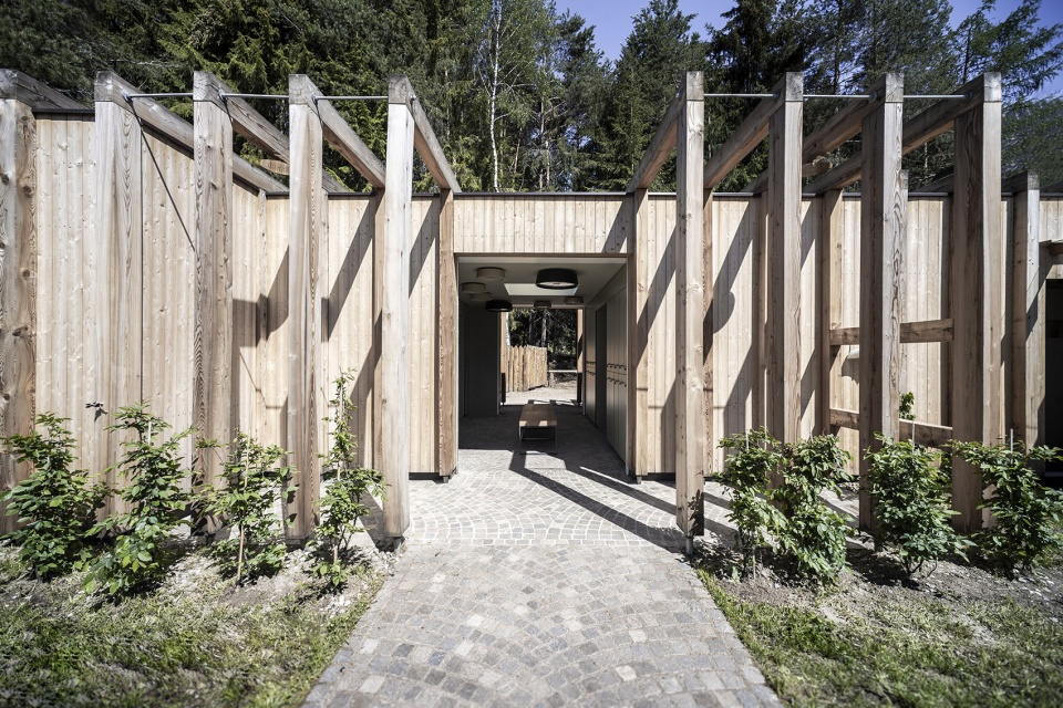 lake house vols by noa