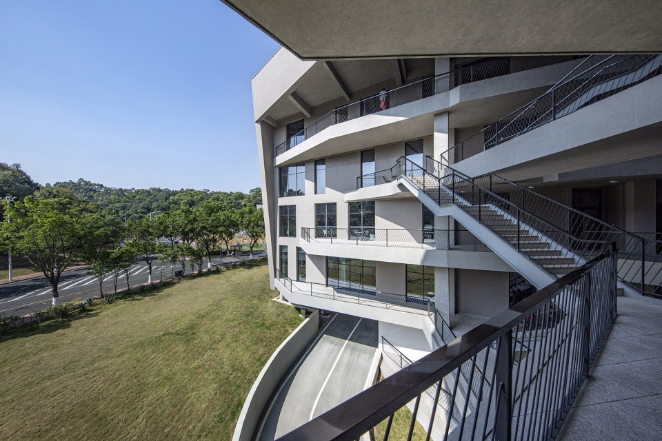NetEase Guangzhou Headquarters Atelier Y