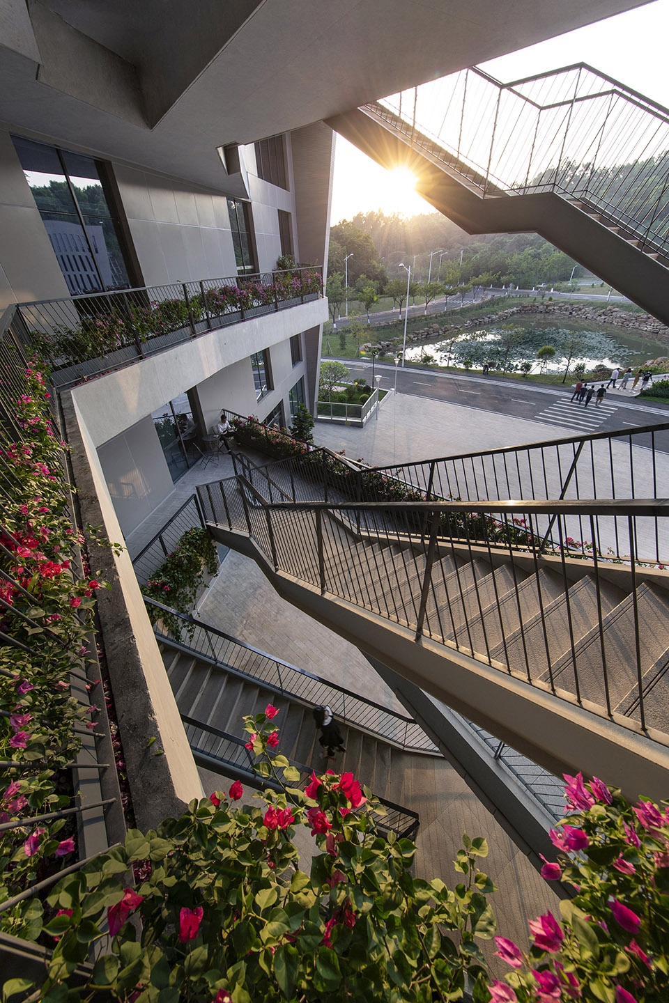 NetEase Guangzhou Headquarters Atelier Y