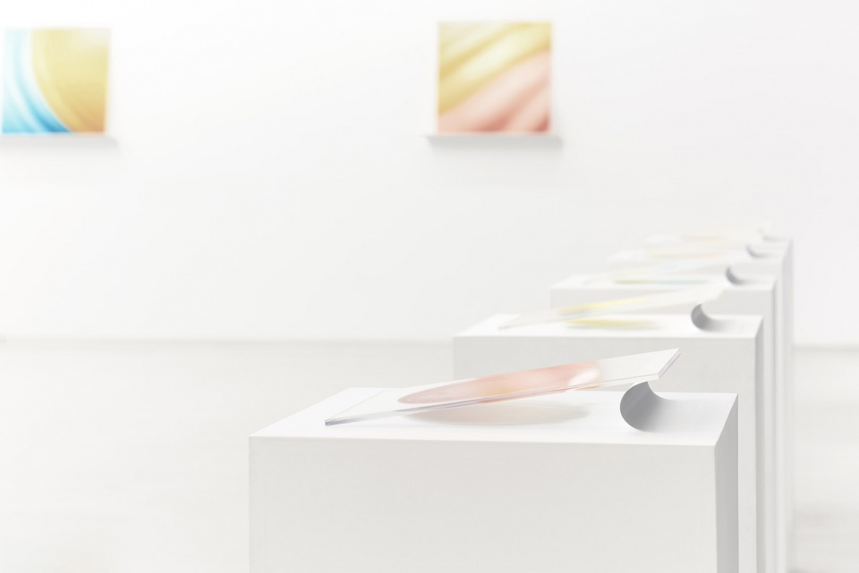 Spatial and graphic design of the exhibition RESILIENCE Japen by nendo
