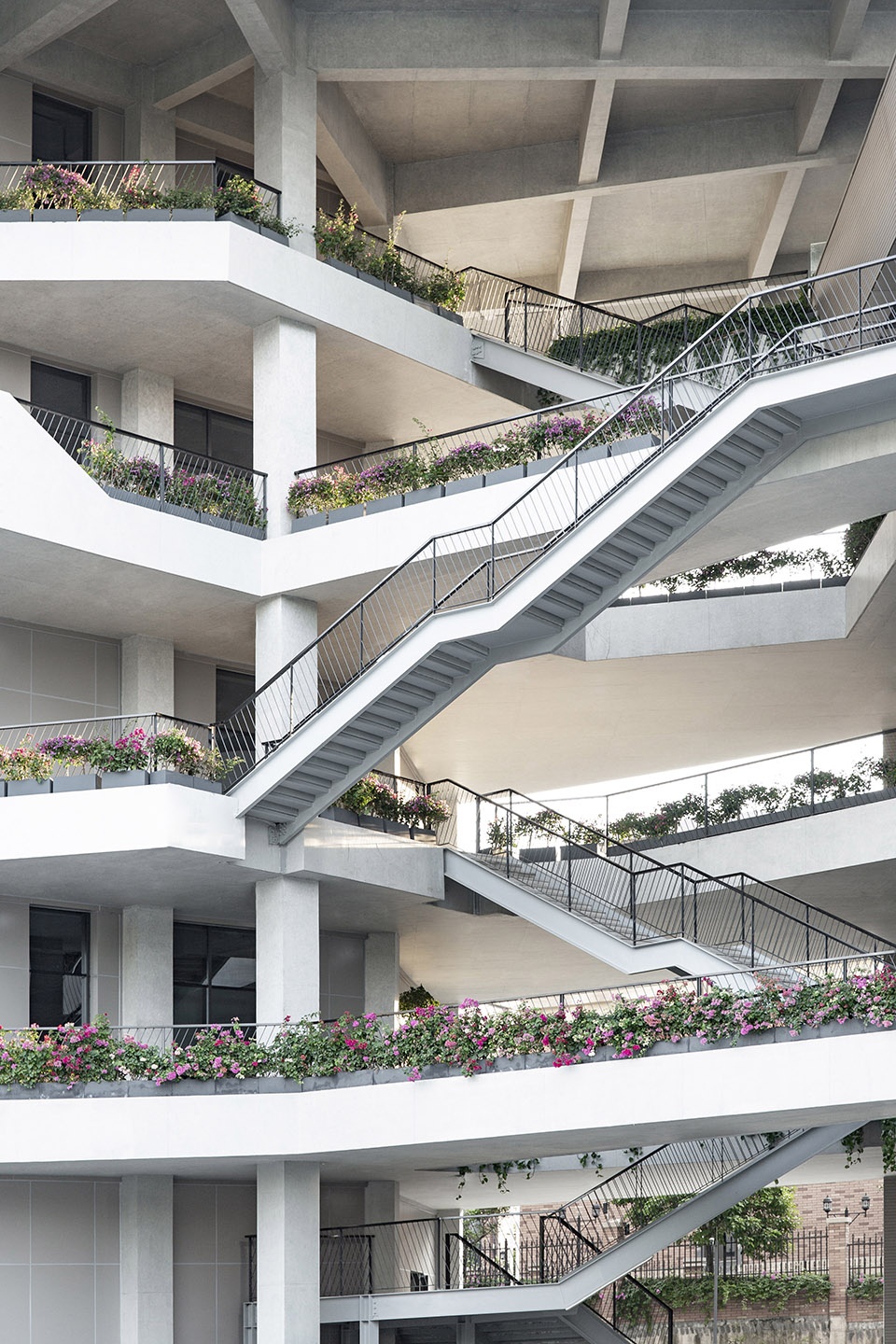 NetEase Guangzhou Headquarters Atelier Y