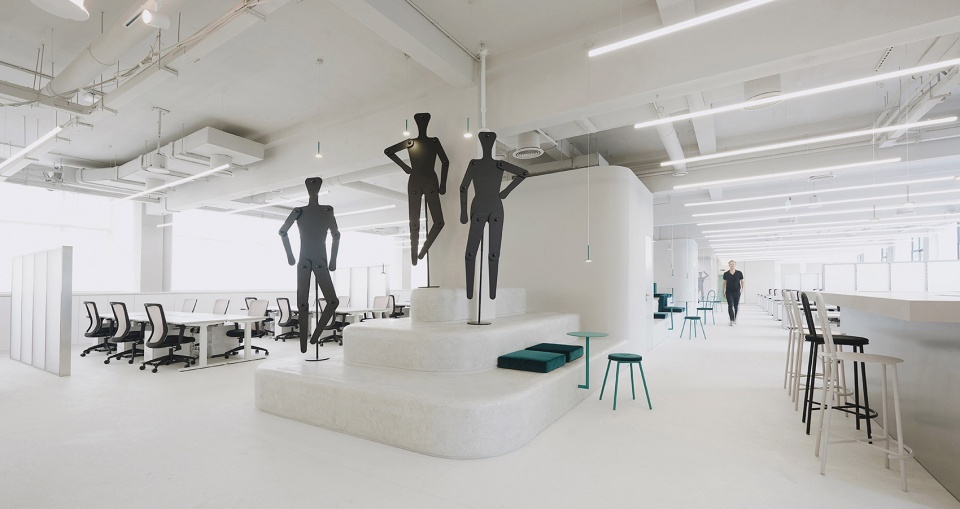Esprit Shanghai Office by SKYnoa