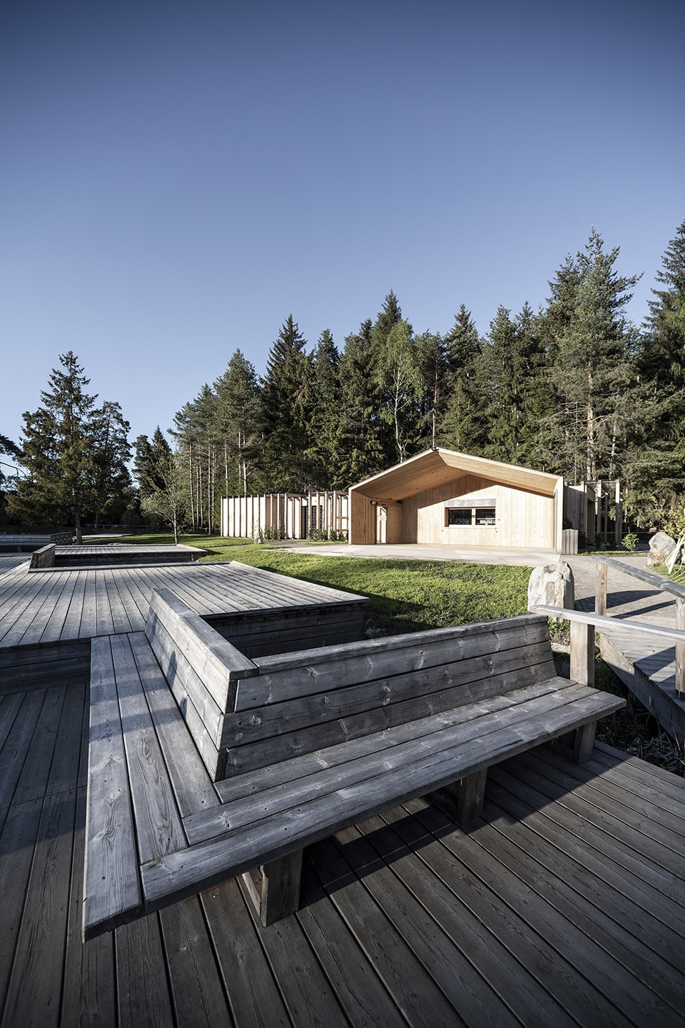 lake house vols by noa