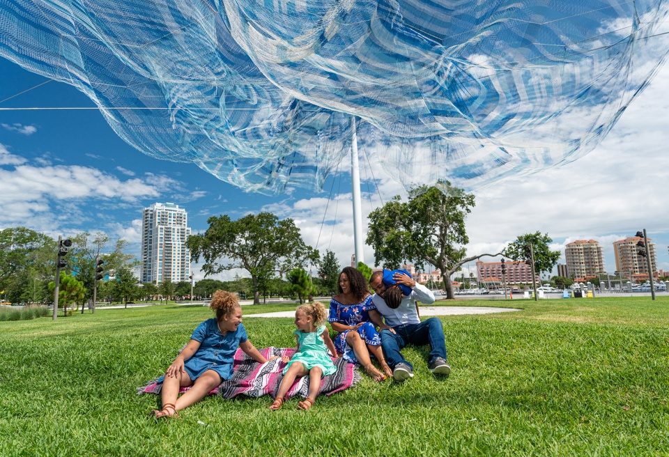bending arc sculpture studio echelman