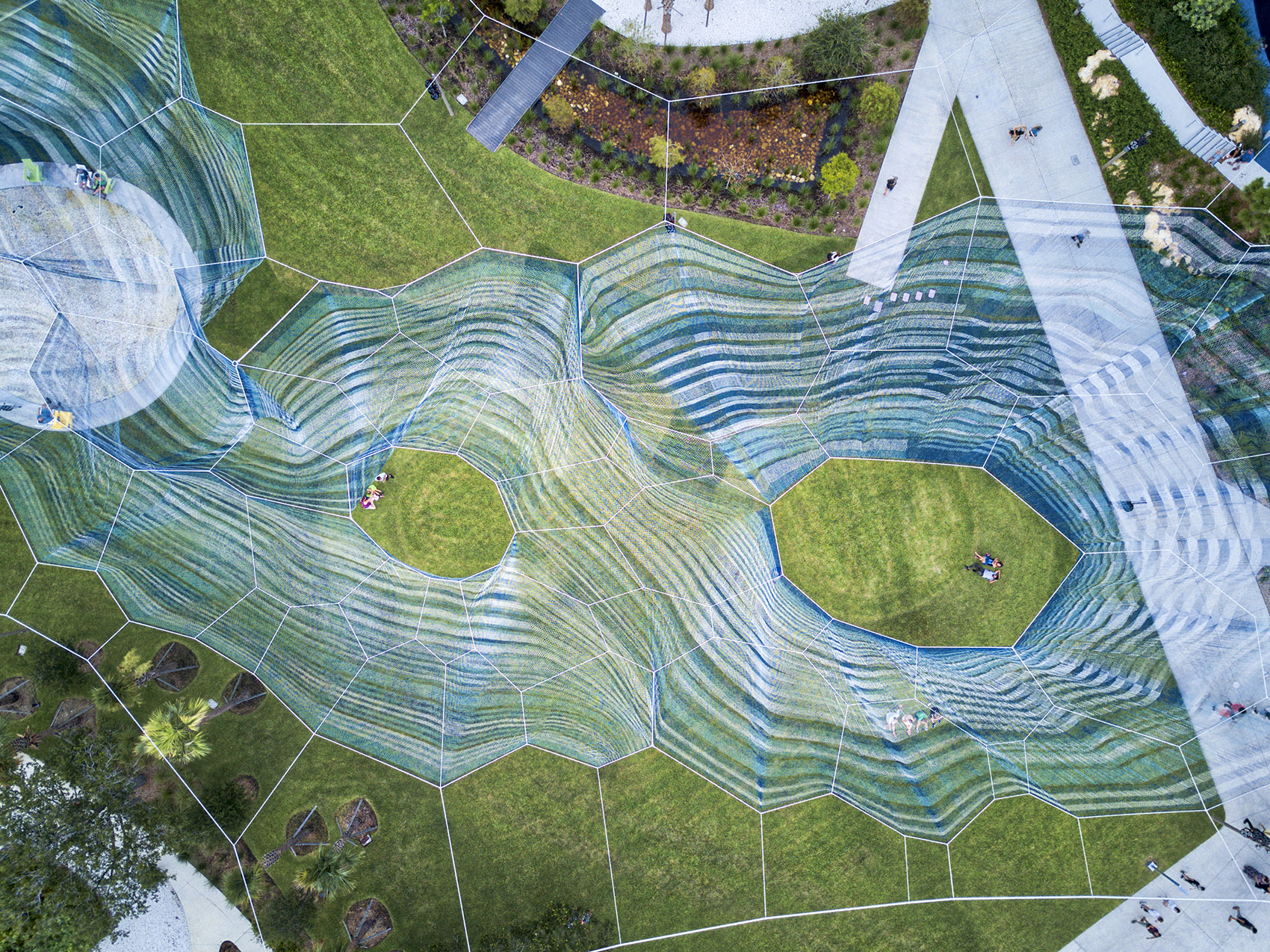 bending arc sculpture studio echelman