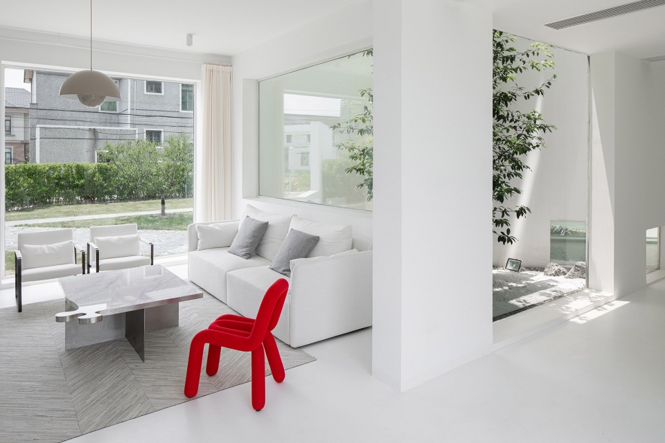 l house china by ams