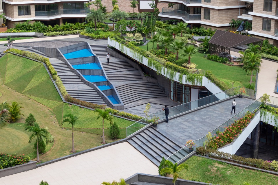 excellenseaa 126 by sanjay puri architects