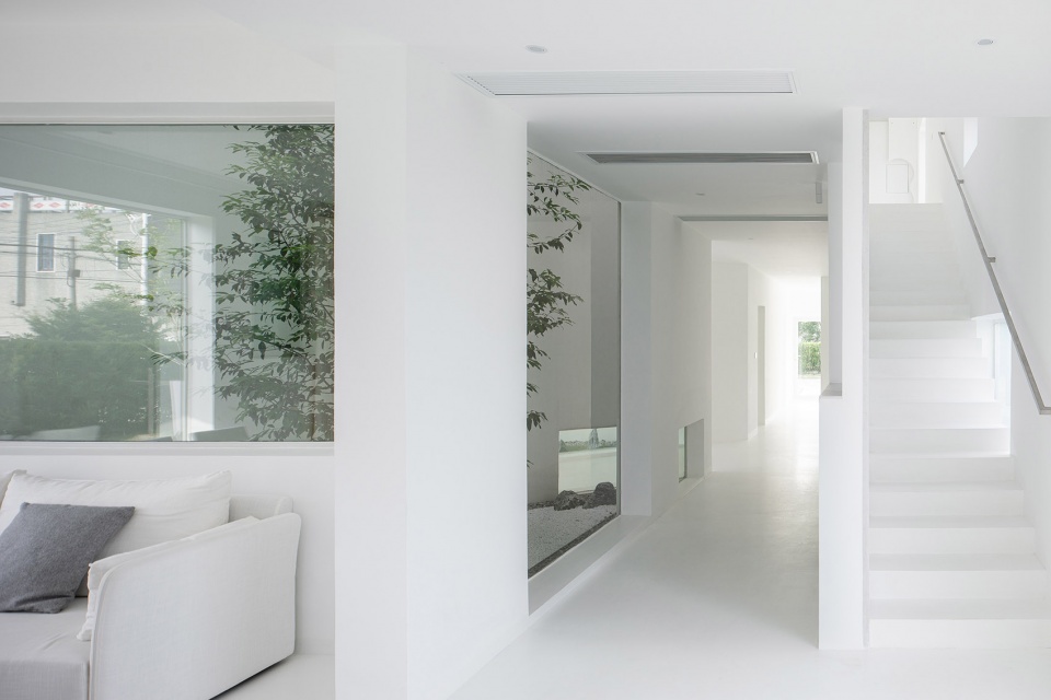 l house china by ams