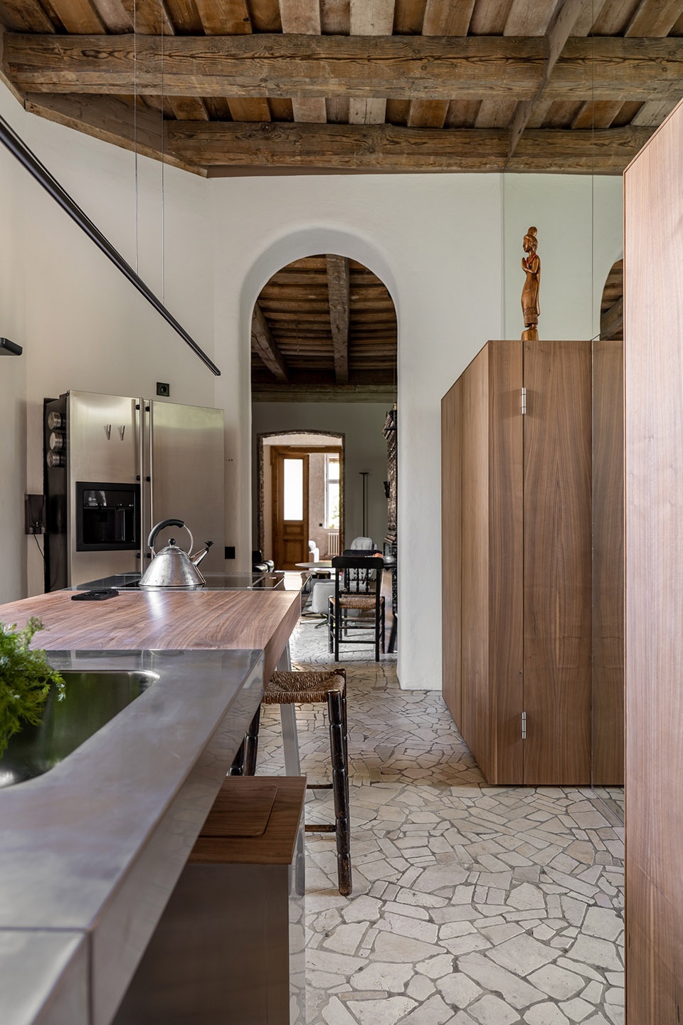 guculska apartment by replus design bureau