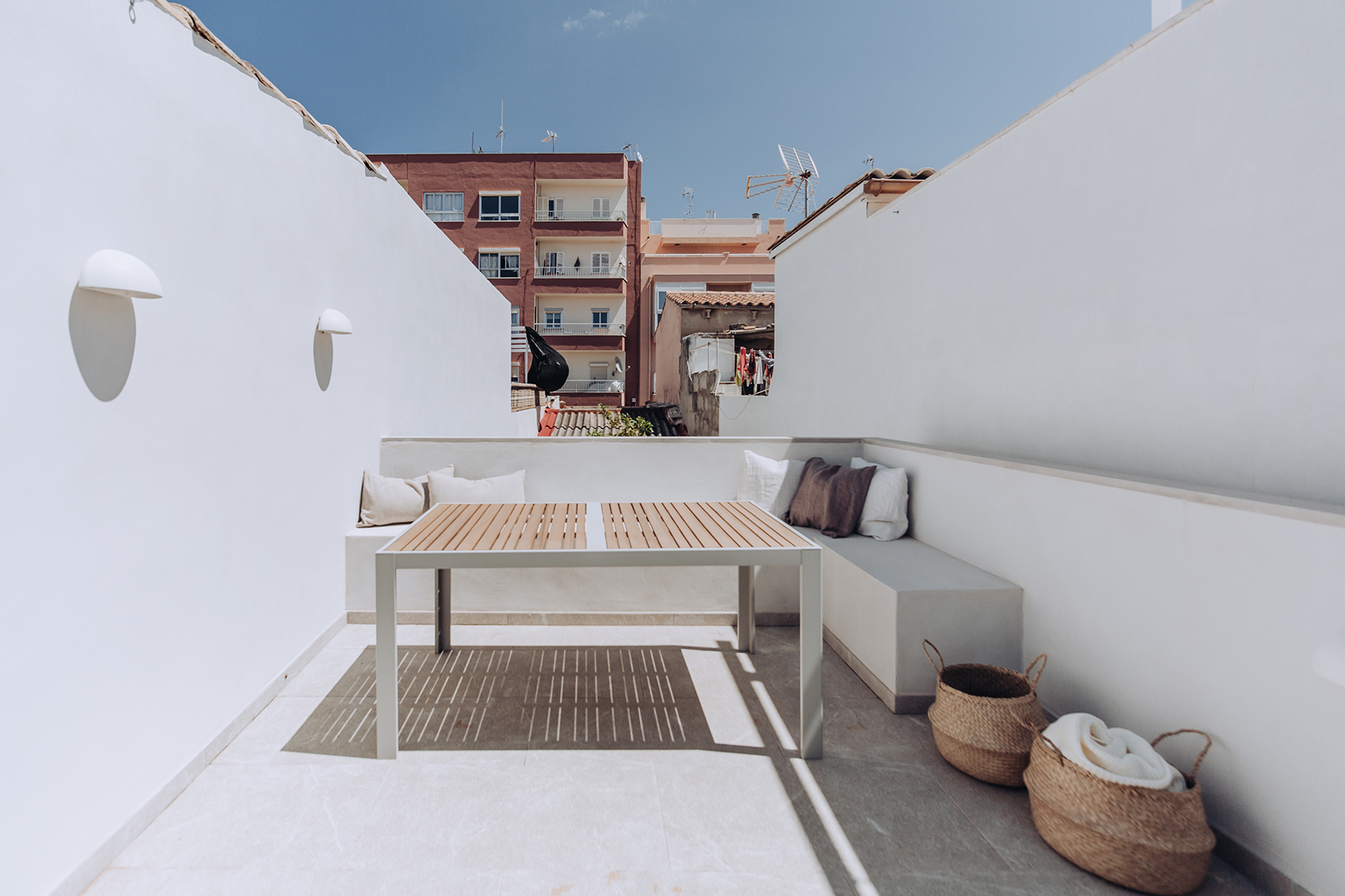 portixol I home by pma studio