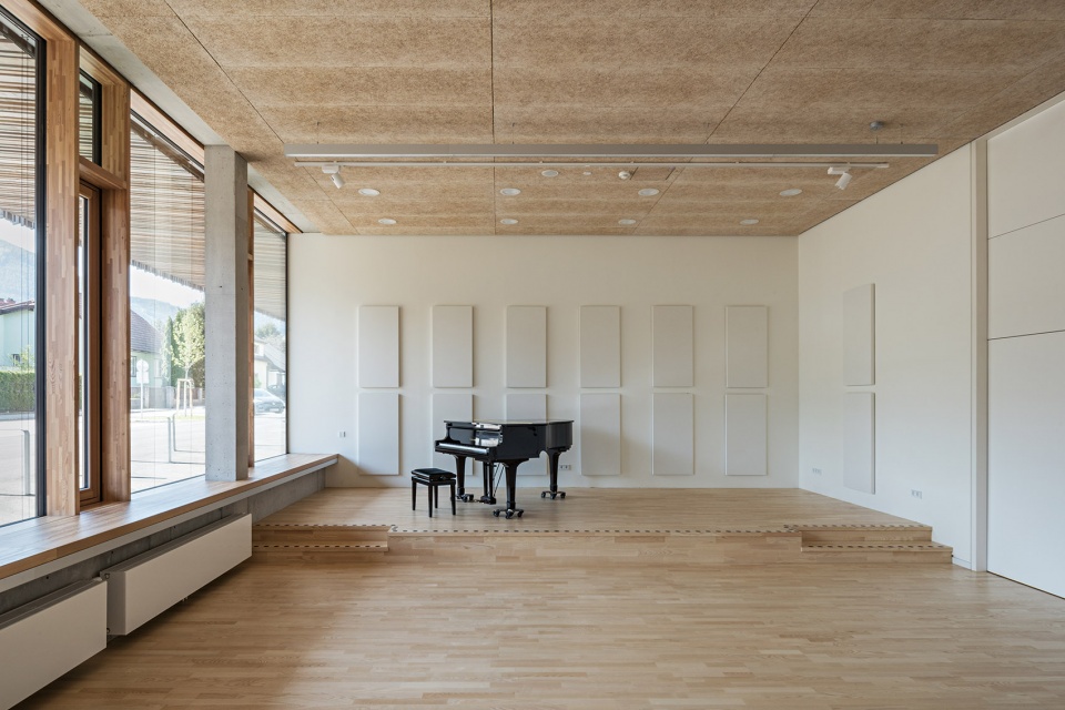 school complex gloggnitz by dietmar feichtinger architectes