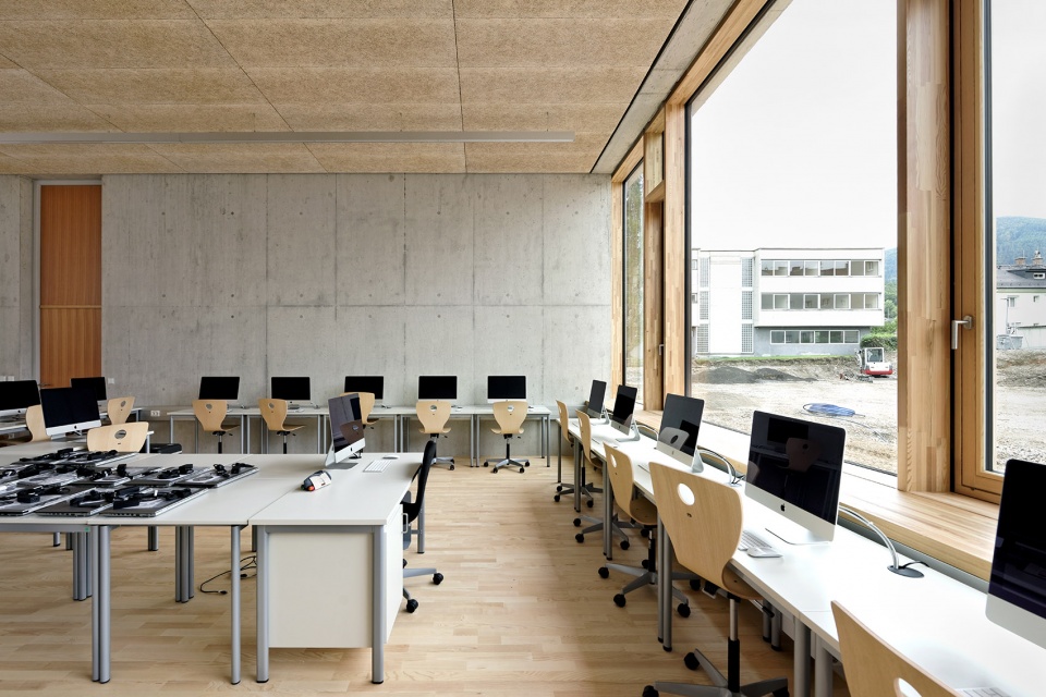 school complex gloggnitz by dietmar feichtinger architectes