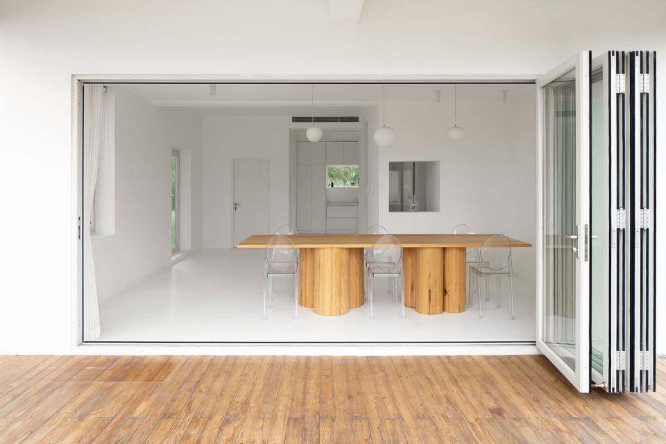 l house china by ams