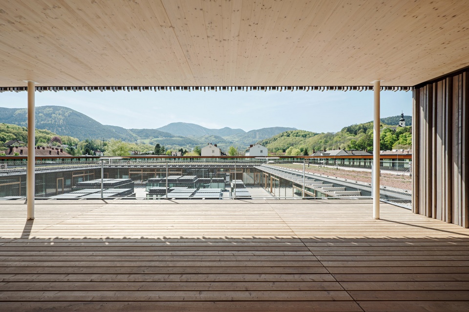 school complex gloggnitz by dietmar feichtinger architectes