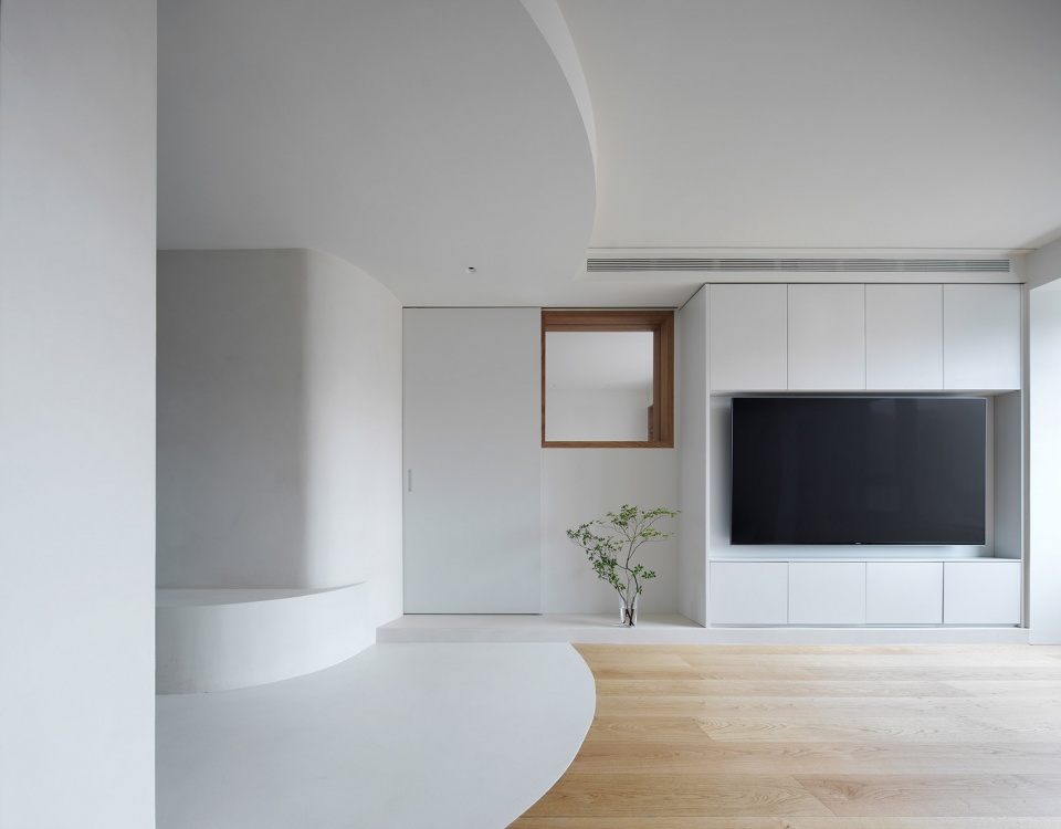 whirly realm residential renovation by xigo studio