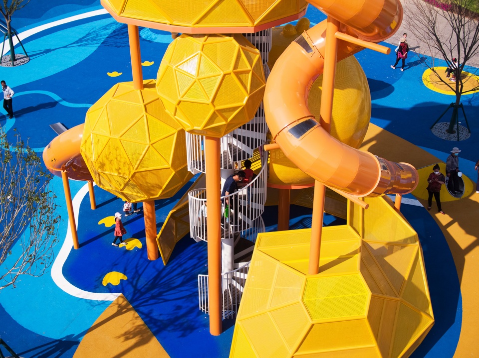 Qingdao Vanke City Time Park by ZAP