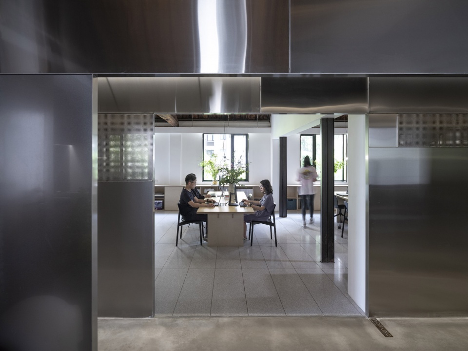 Xingfu Park Co working Shanghai by atelier xy