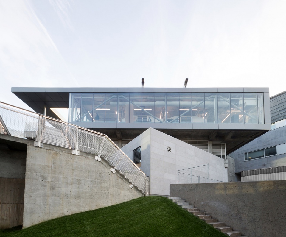 McGill University Power Plant Montreal by Les architectes FABG