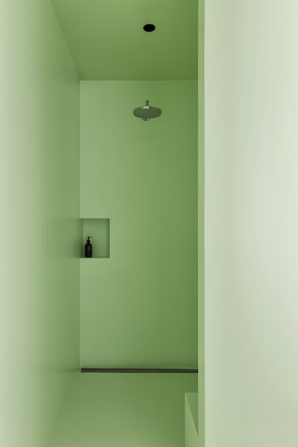 Apartment in Antwerp Belgium by DIALECT