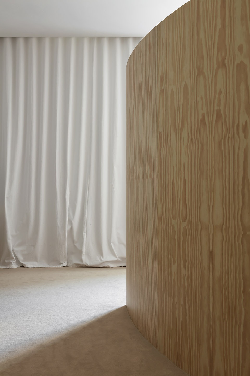 Apartment in Antwerp Belgium by DIALECT
