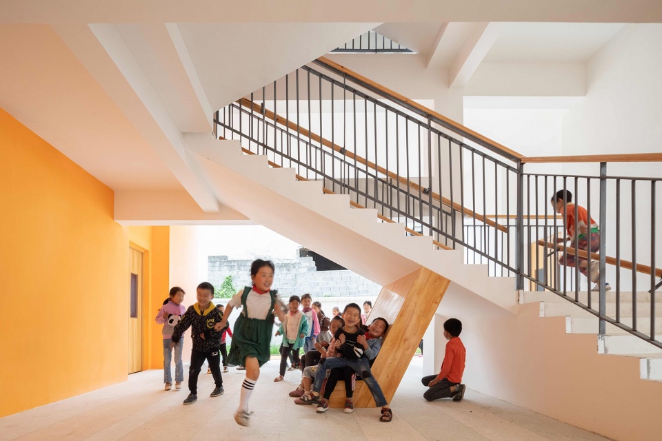 wusihe central kindergarten sichuan china by atelier y
