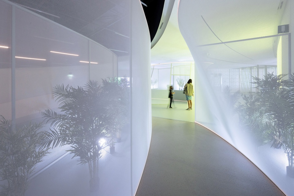 installation beeline by so il architects