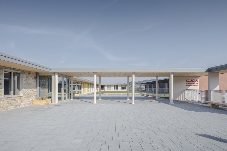Primary school in Loiano Italy by Studio Contini