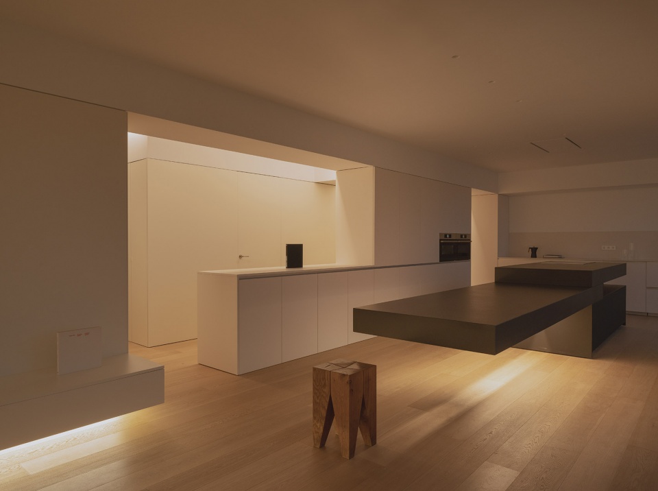 apartment in orihuela by balzar arquitectos