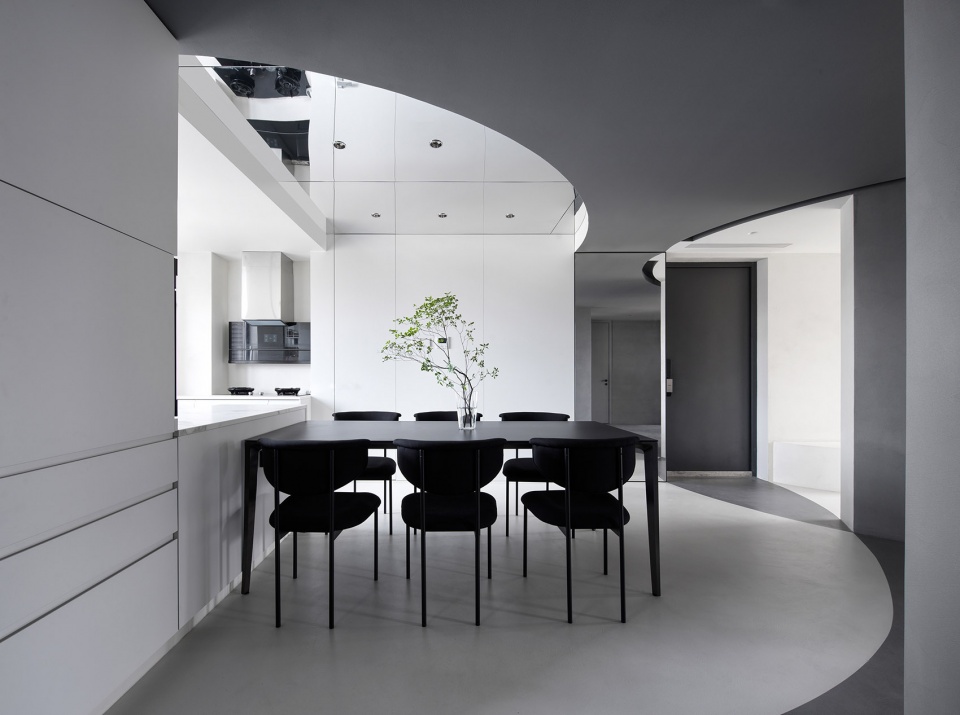 whirly realm residential renovation by xigo studio