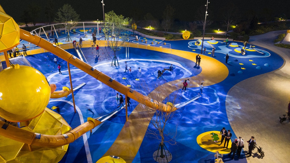 Qingdao Vanke City Time Park by ZAP