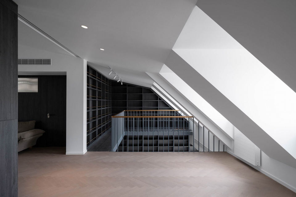 Mi House Shanghai by Studio Ku Kan Nai OFFICE COASTLINE