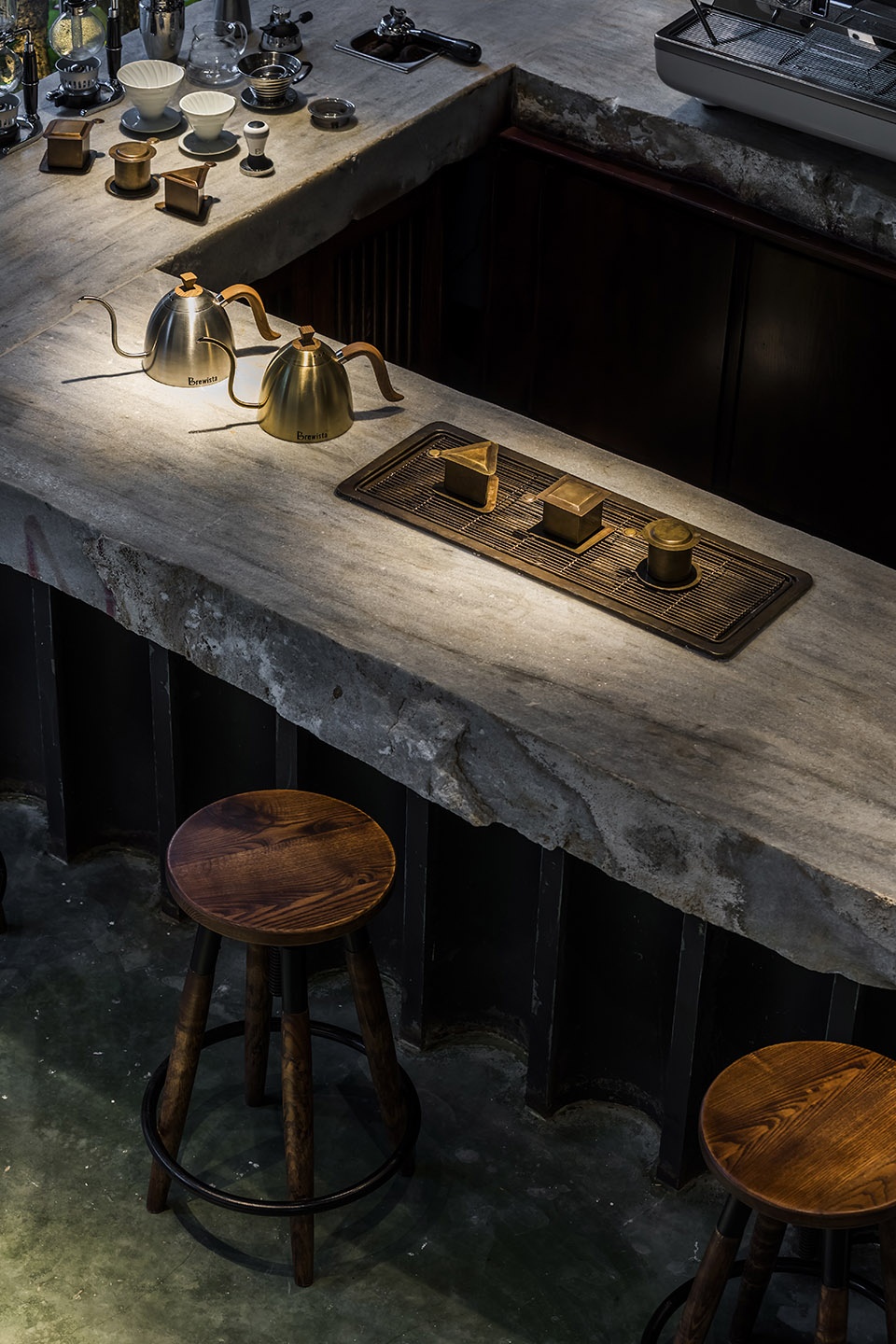 Namra Coffee Vietnam by D1 architectural studio