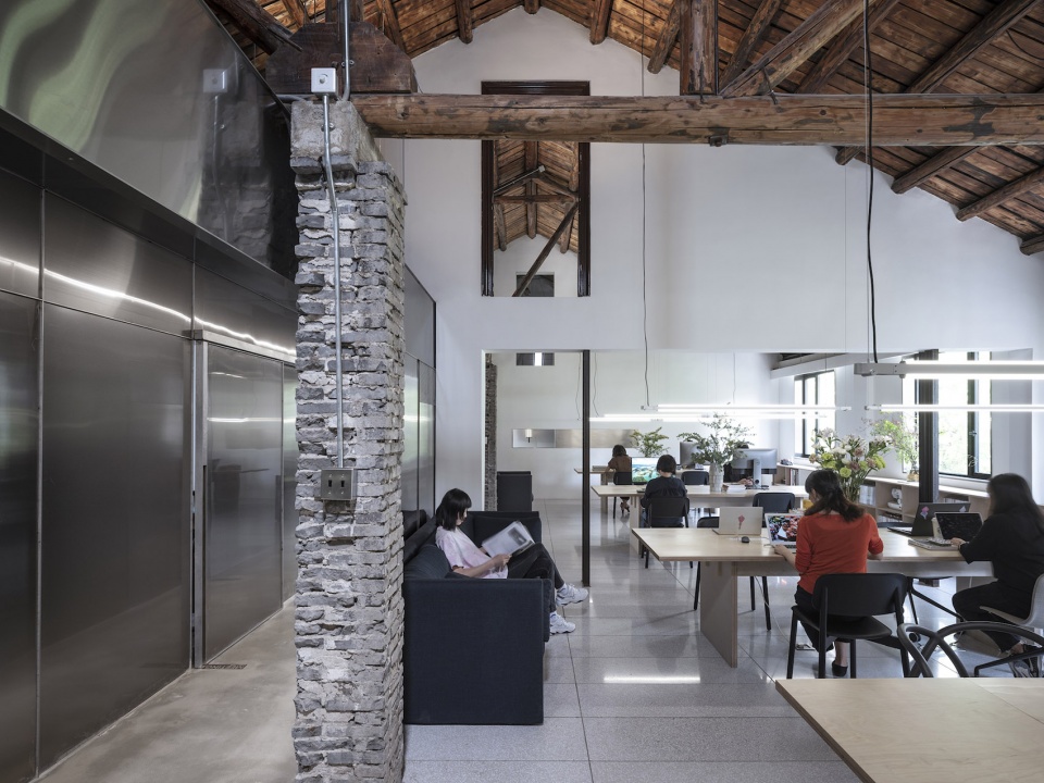 Xingfu Park Co working Shanghai by atelier xy