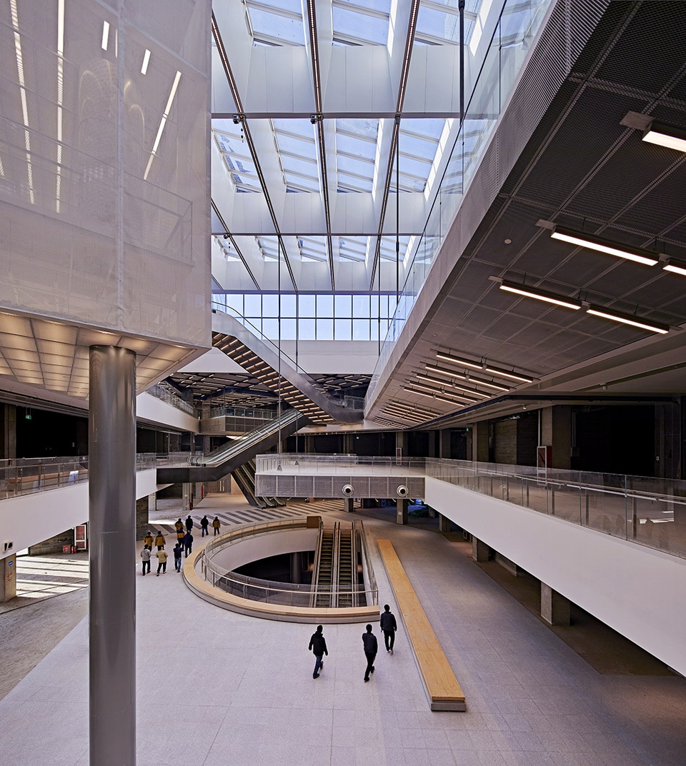 Shoukai Vanke Centre Beijing CLOU