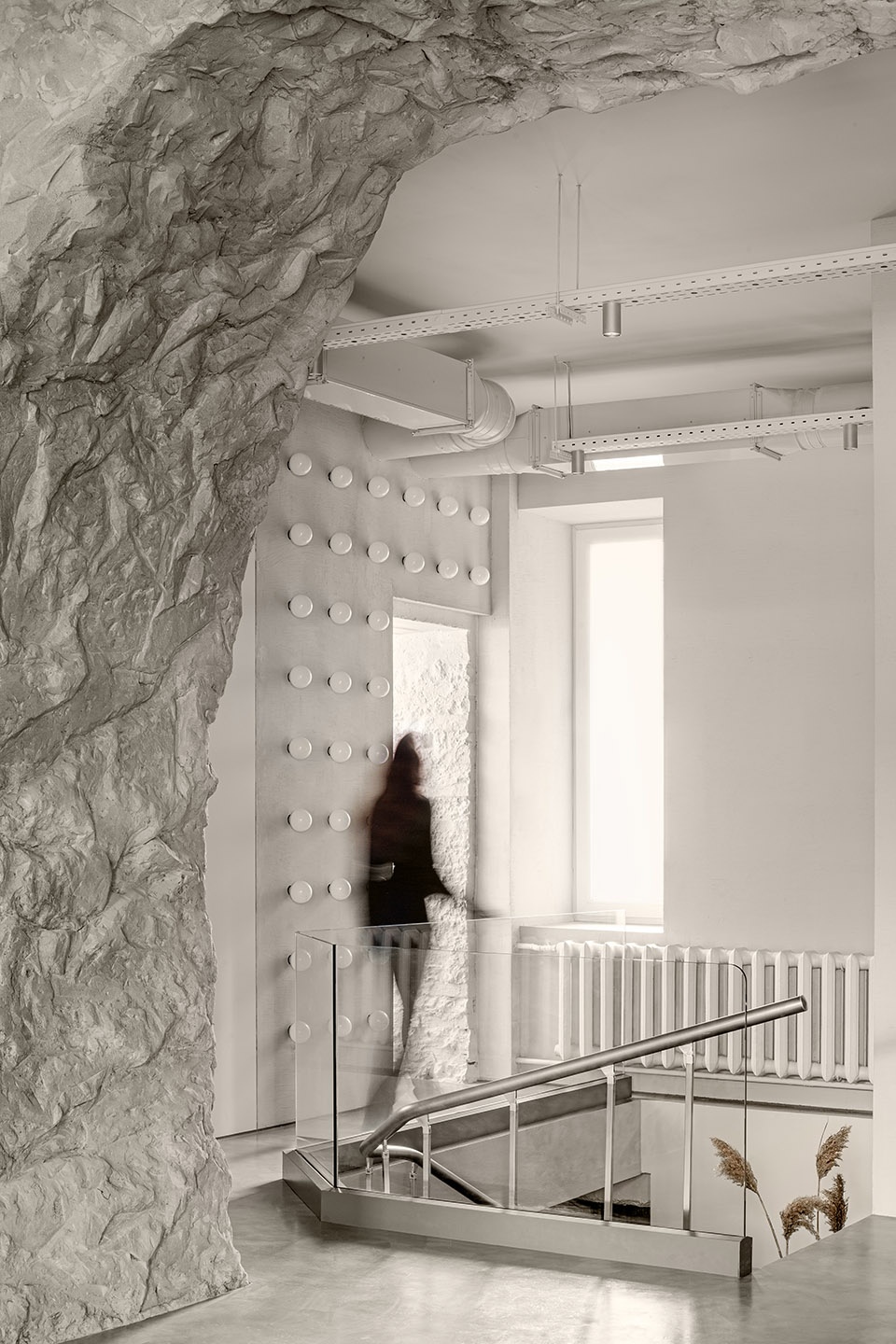say no mo beauty salon by balbek bureau
