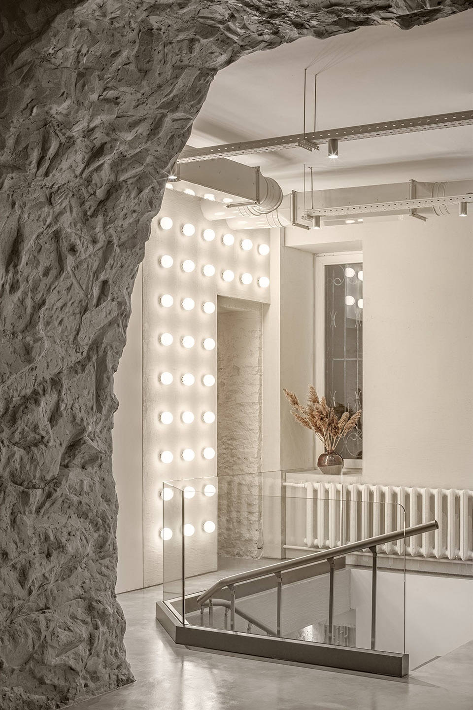 say no mo beauty salon by balbek bureau